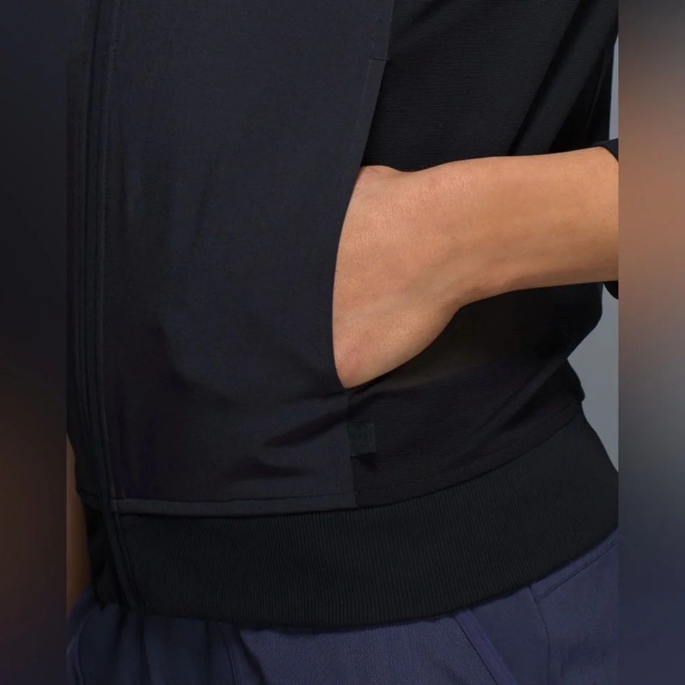 Lululemon Noir Jacket